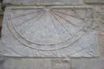 Το ηλιακό ρολόι που σώζεται στον Ιερό Ναό Παναγίας Σκριπούς στον Ορχομενό